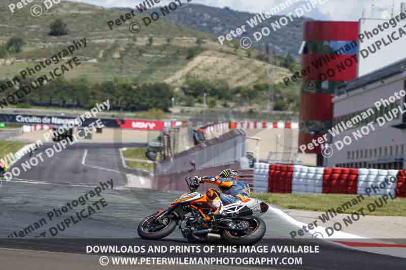 cadwell no limits trackday;cadwell park;cadwell park photographs;cadwell trackday photographs;enduro digital images;event digital images;eventdigitalimages;navarra;no limits trackdays;peter wileman photography;racing digital images;trackday digital images;trackday photos